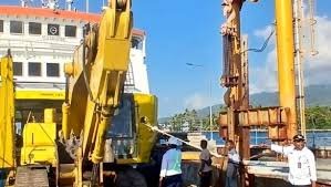 Percepat Bantuan Gempa NTT, Kementerian PU Mobilisasi Puluhan Alat Berat