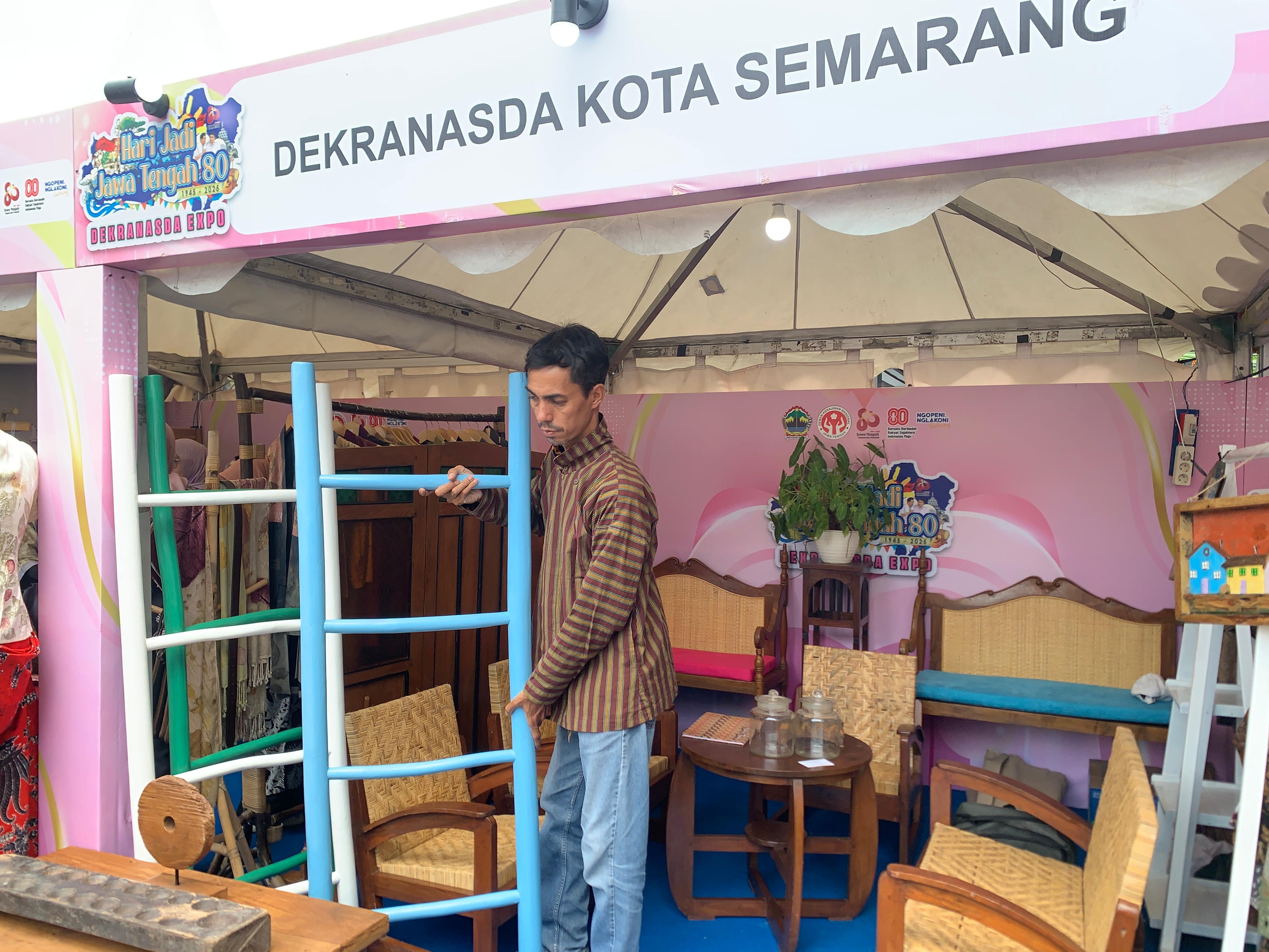 Javatouch Antique Tawarkan Furniture Upcycle di Pameran HUT ke-80 Jawa Tengah