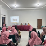 Dosen Poltekkes Surakarta Latih Ibu-Ibu Jaten Sukses Olah Jahe-Secang Jadi Minuman Antioksidan