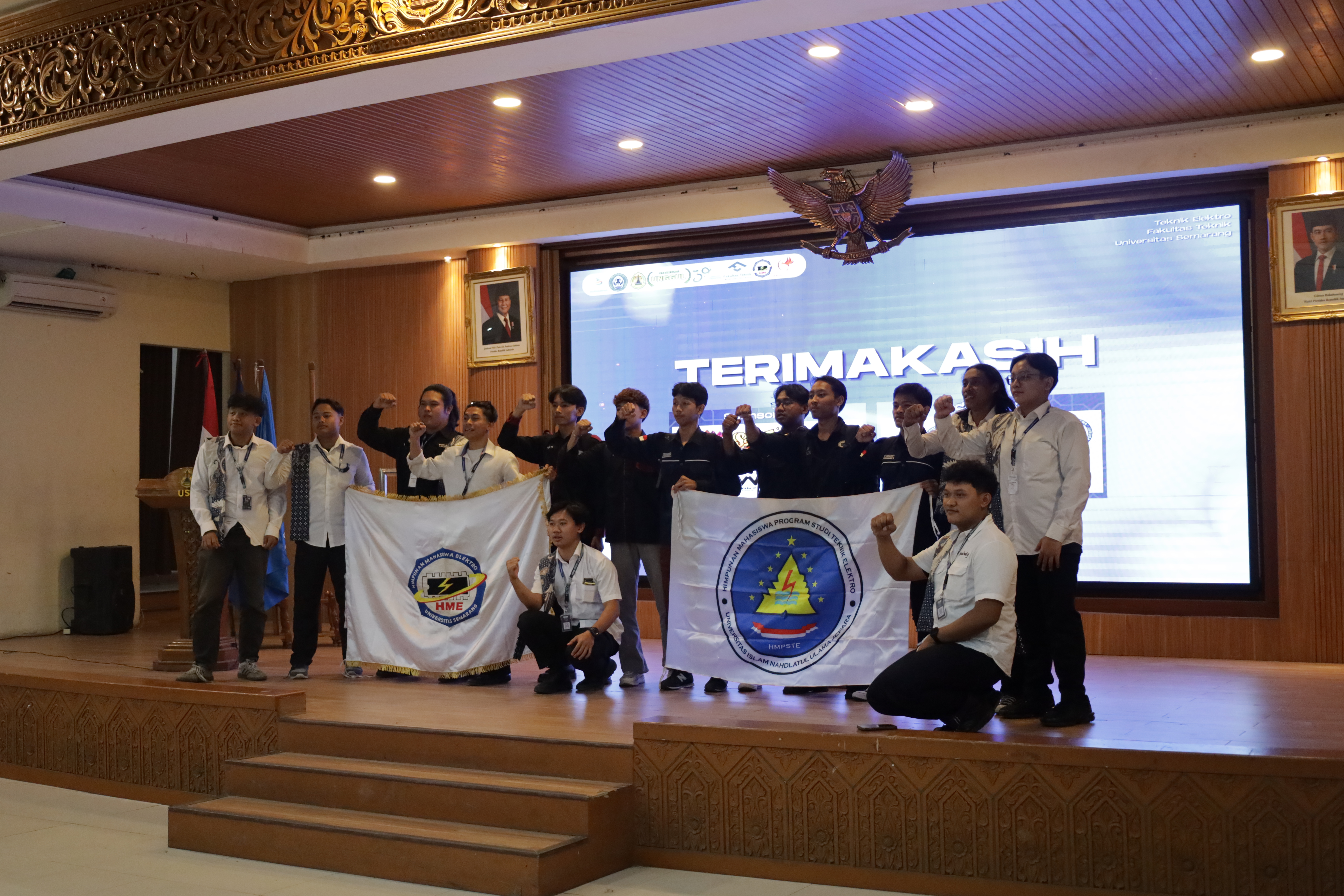 USM11830