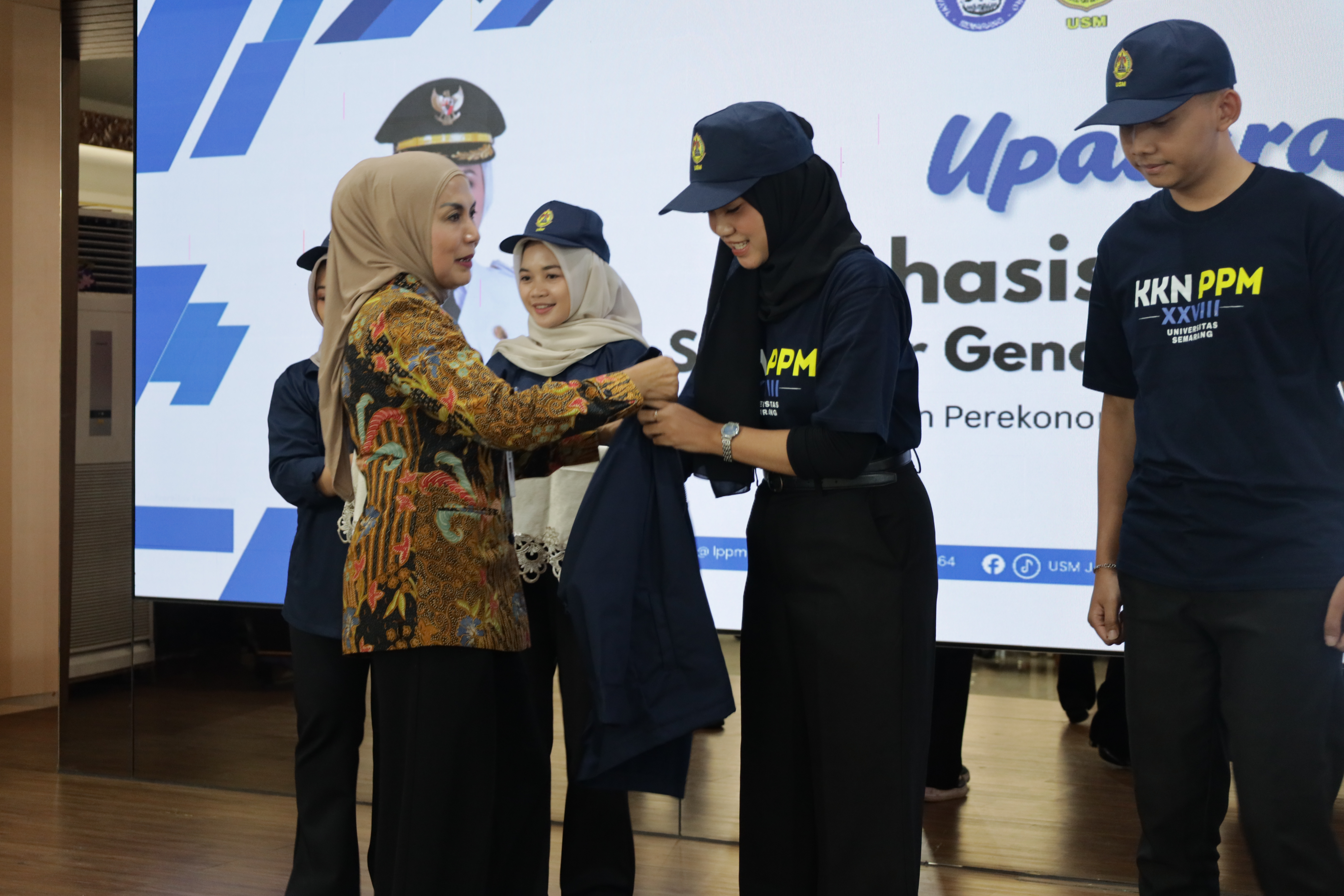 USM12923