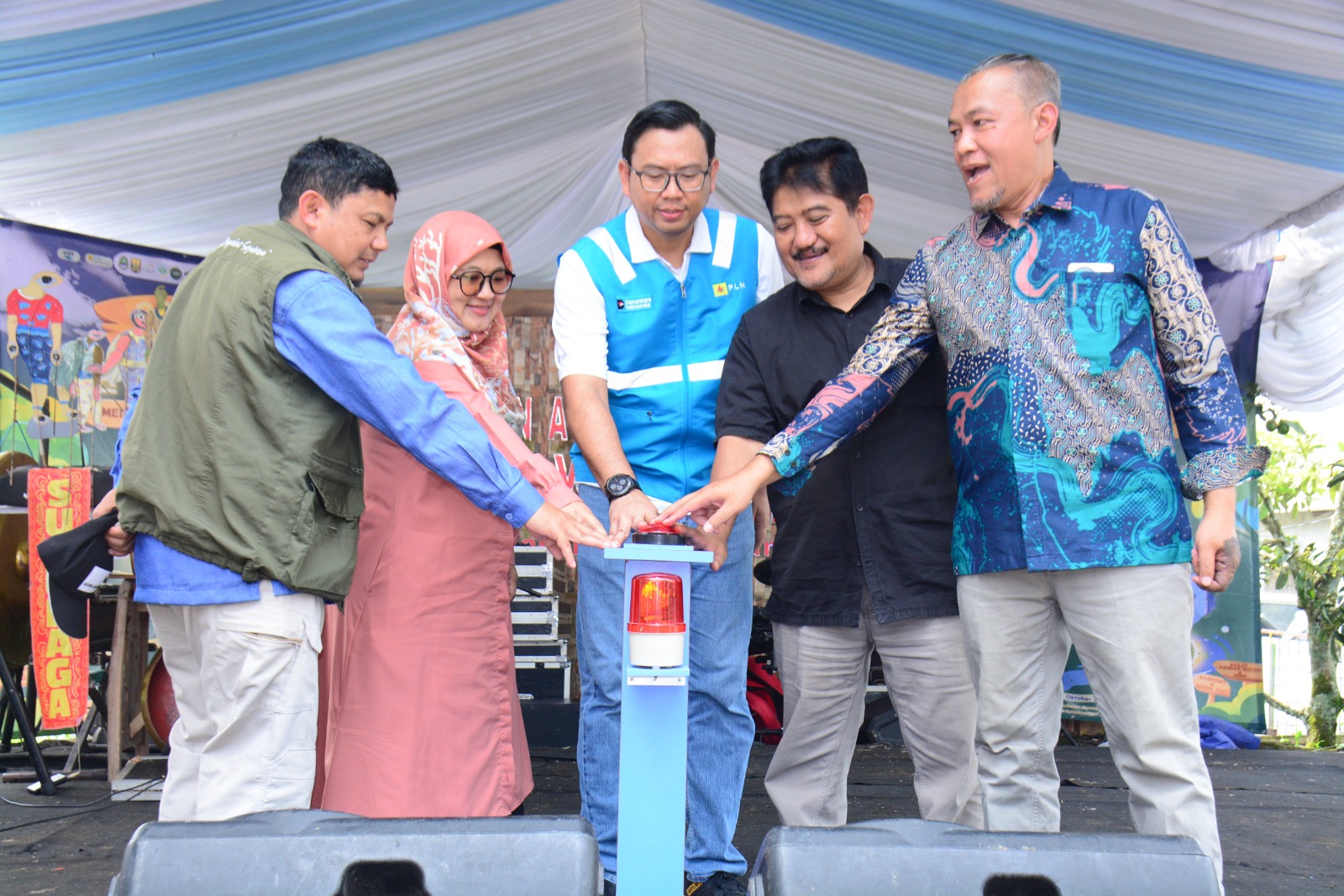 WhatsApp Image 2025-10-17 at 10.27.53_904d8ce7