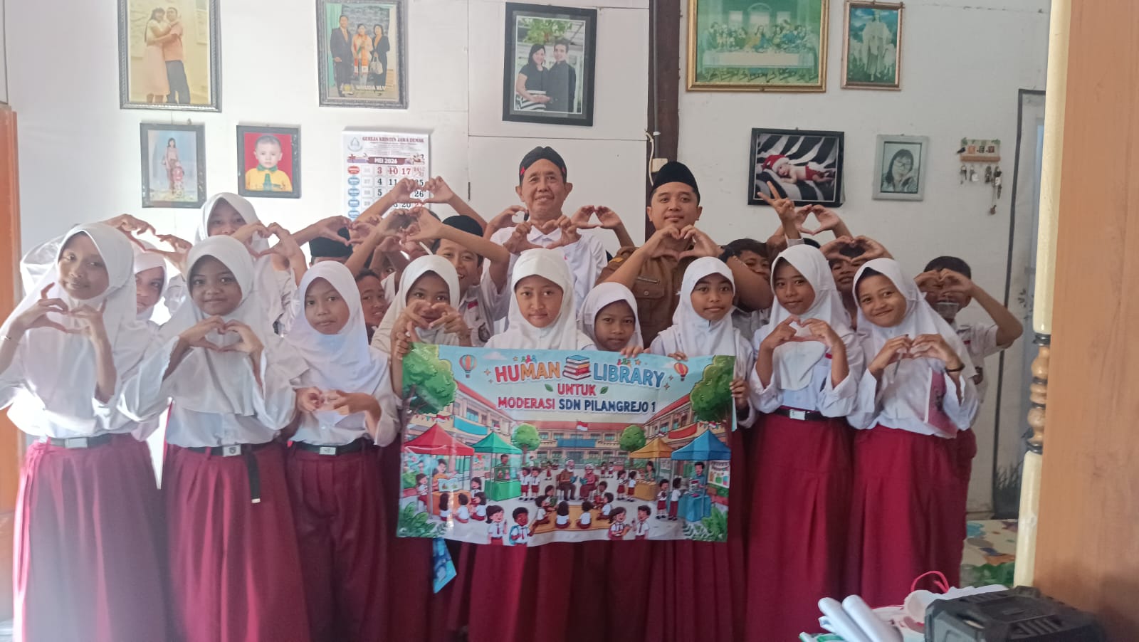 Menyemai Toleransi melalui Human Library di SDN Pilangrejo 1