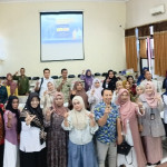 Tim PkM Psikologi USM Beri Tips Orang Tua SMAN 15 Semarang Hadapi Masalah Remaja
