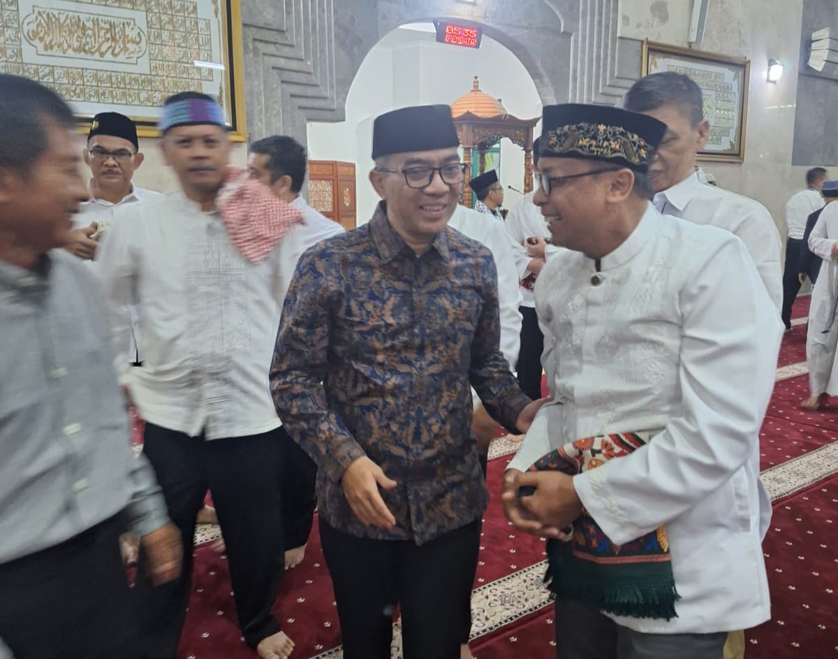 Kunjungan ke Undip, Mendiktisaintek Dorong Dosen Muda Jadi Guru Besar dan Bidik Riset Dunia